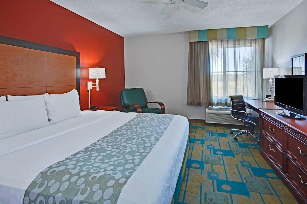 La Quinta By Wyndham Naples East Golden Gate