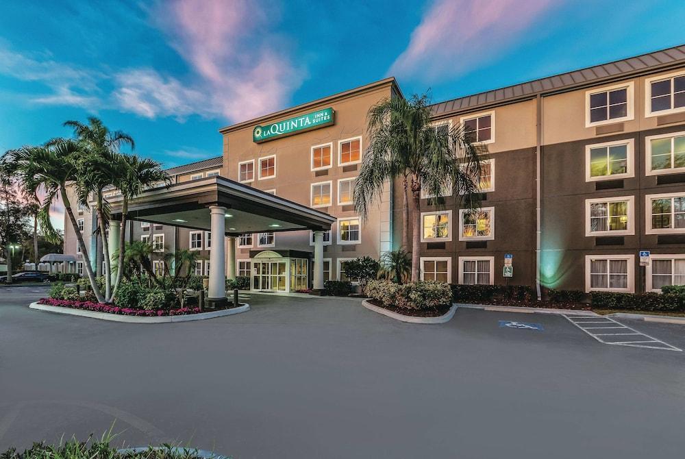 La Quinta By Wyndham Naples East Golden Gate