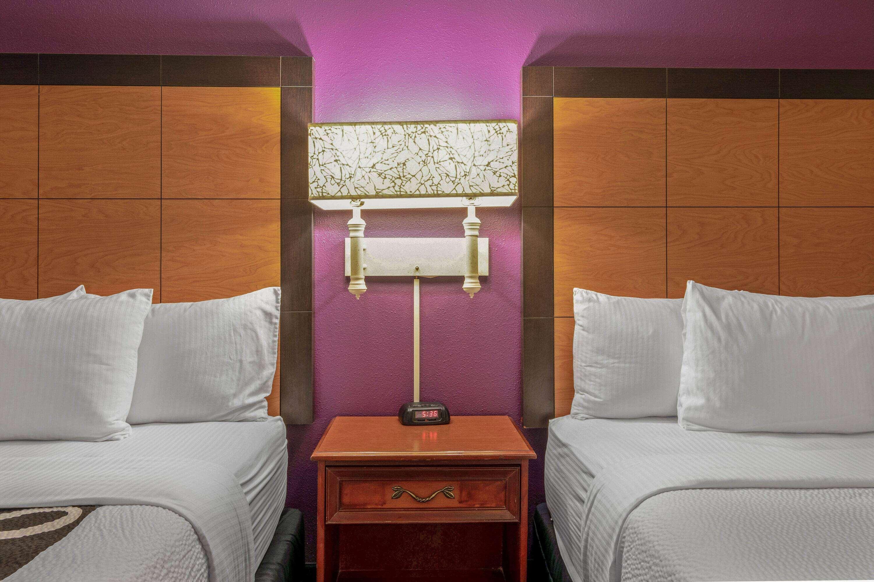Hotel La Quinta By Wyndham Naples East 3*
